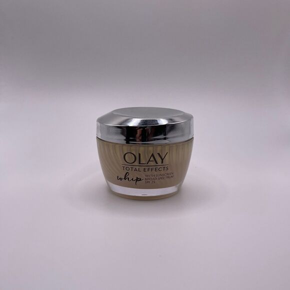Olay Total Effects SPF Sunscreen Whip Face Moisturizer - Picture 2 of 10
